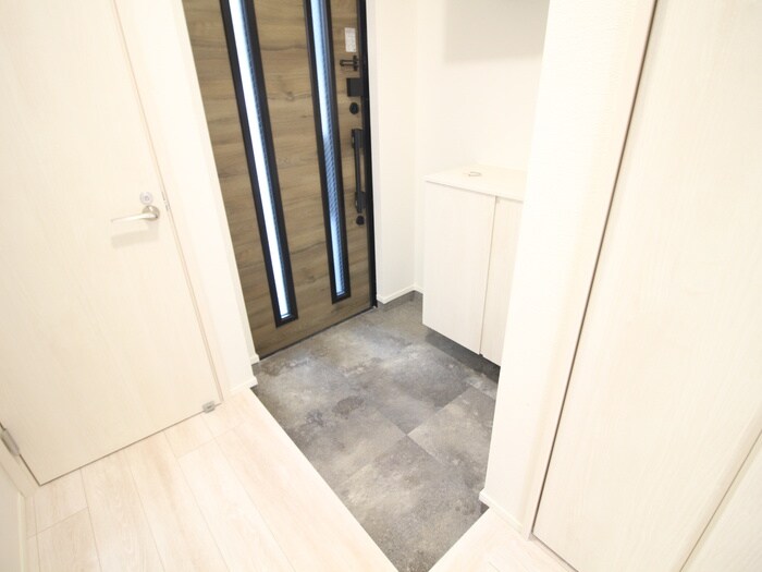 玄関 フレスト塩釜口　B