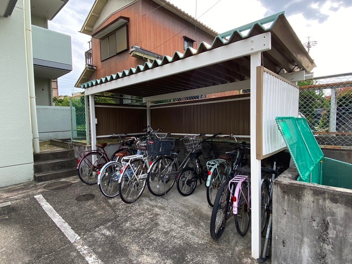 駐輪場 サンハイム吉川