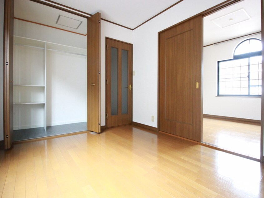 居室 ＤＵＰＬＥＸ　ＩＺＵＭＩ