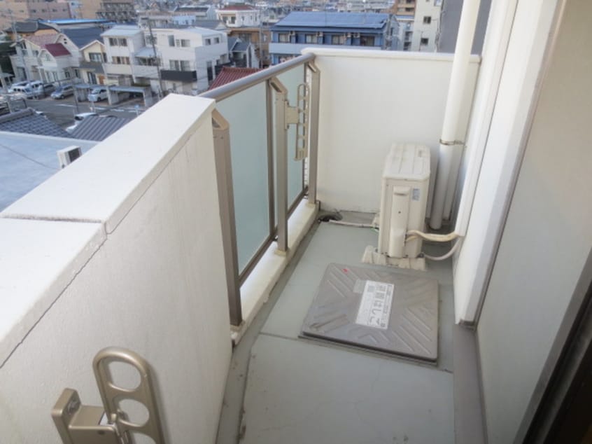 ベランダ・バルコニー カルティエ　アラタマ