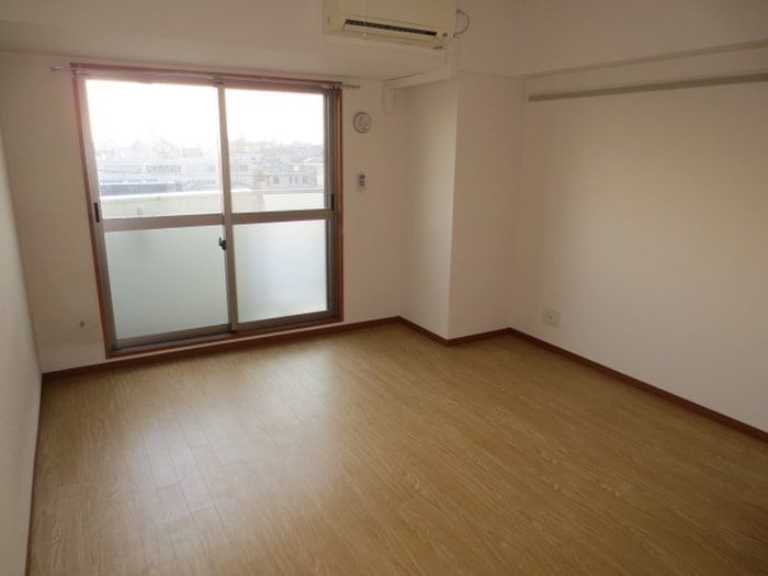 居室 カルティエ　アラタマ