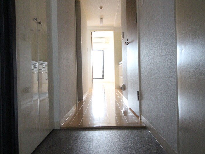 玄関 スタジオスクエア大須