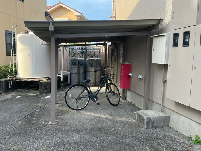 駐輪場 ファミ－ルＮ