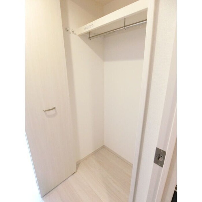 収納 ディアレイシャス泉