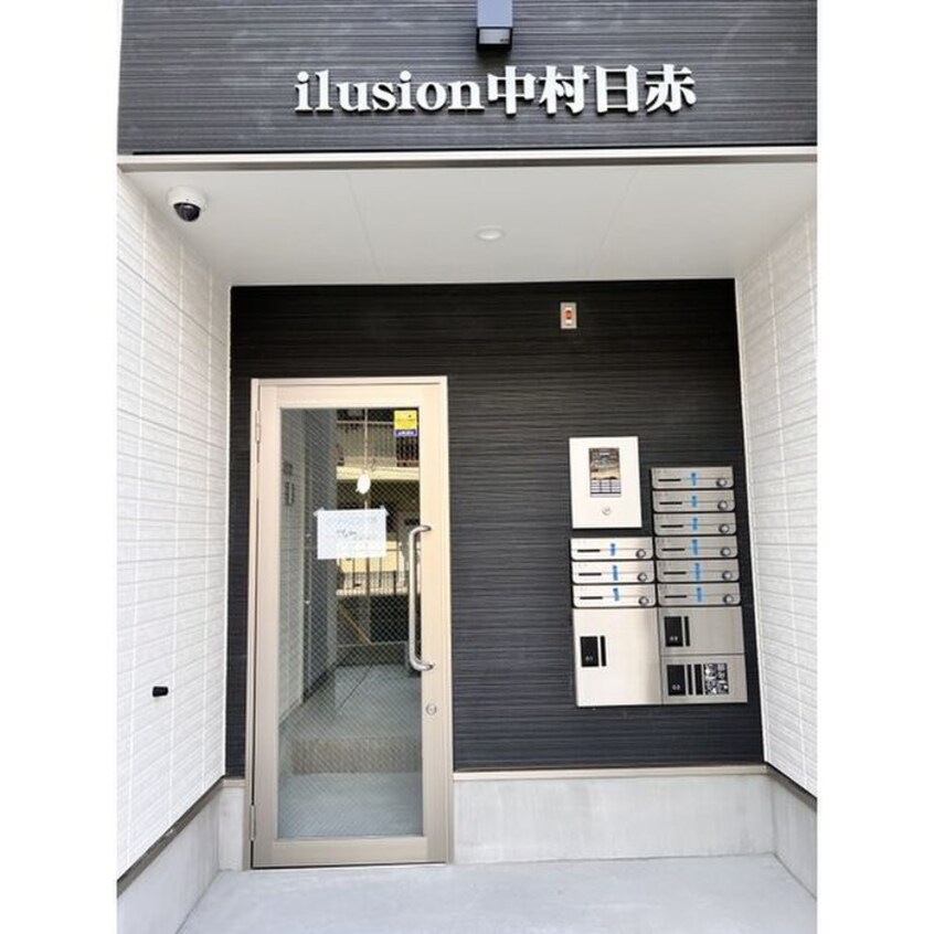 エントランス部分 ilusion中村日赤