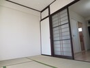 居室 中京ビル