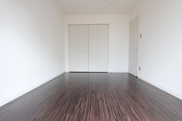 居室 ニシムラハイツ