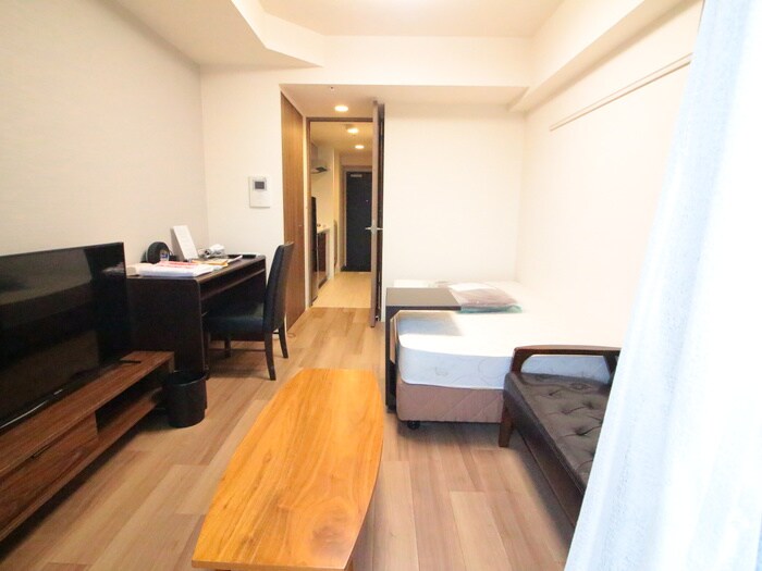 居室 ﾌﾟﾚｻﾝｽ丸の内ｱﾃﾞﾙ(305)