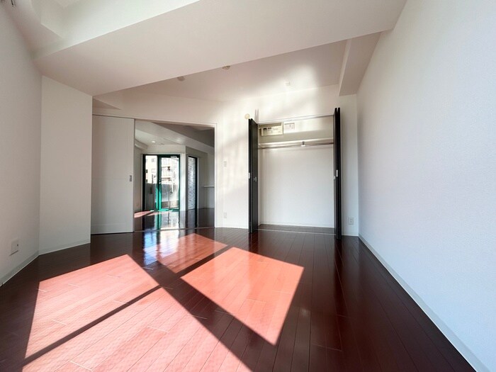 居室 ドゥーエ上前津