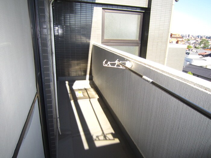 ベランダ・バルコニー ＬＡＮＤ　ＷＡＬＫＥＲ