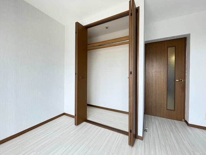 収納 ロイヤルマンションヨコチ