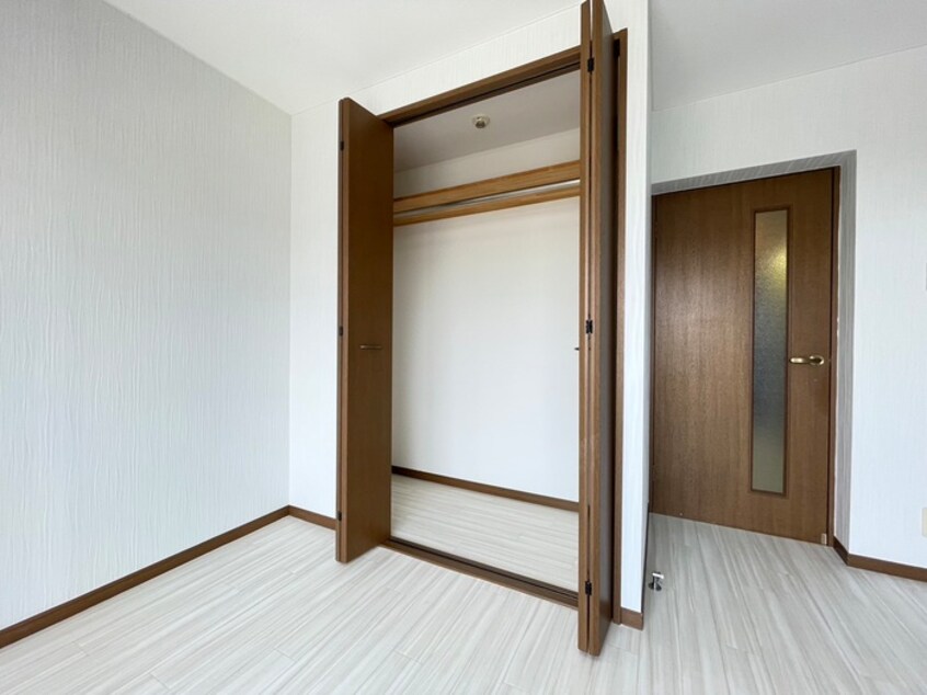 収納 ロイヤルマンションヨコチ