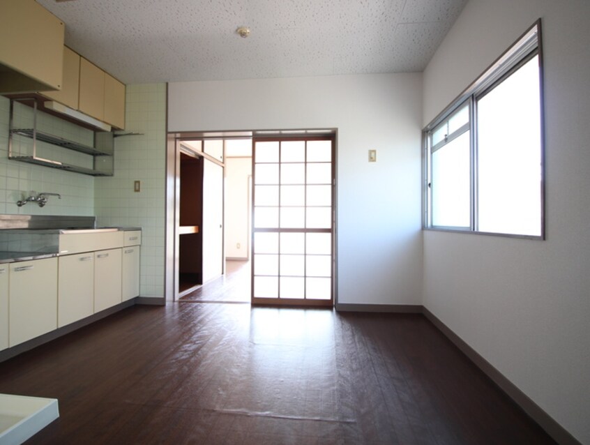 廊下 ロイヤルマンションヨコチ