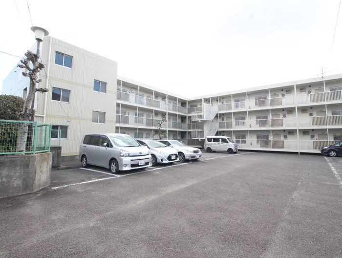 駐車場 ニューコーポ植田Ⅰ