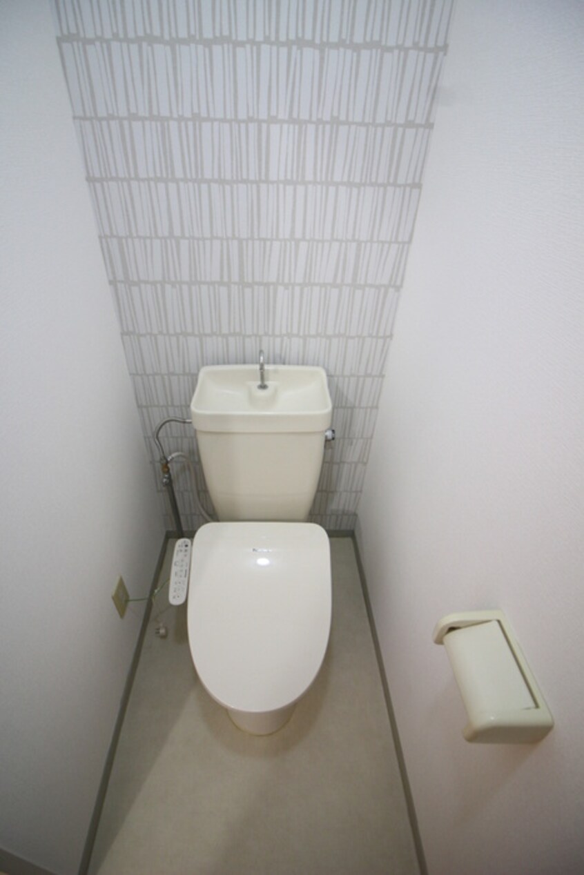 トイレ ドミール鈴木