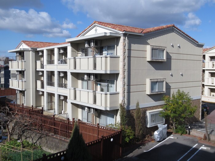 外観写真 poggio al sole tre