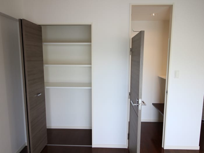 収納 ＴＲＩ－ＳＴＡＧＥ