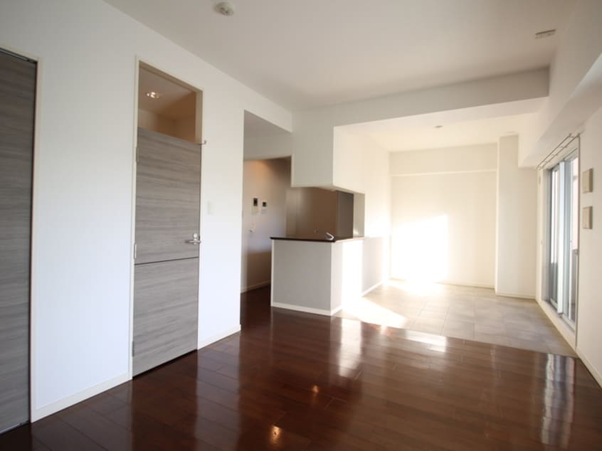 内観写真 ＴＲＩ－ＳＴＡＧＥ