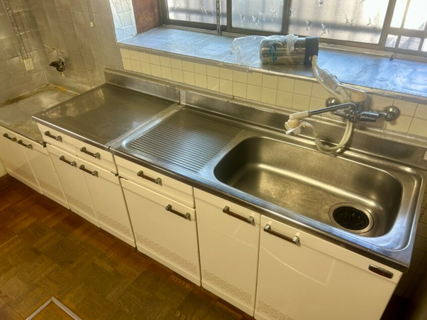 キッチン 東大友町稲場戸建