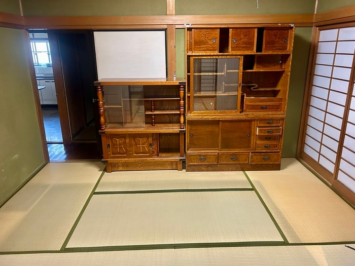収納 東大友町稲場戸建