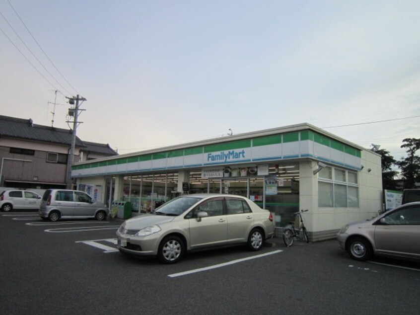 ファミリーマート(コンビニ)まで45m メゾン島田