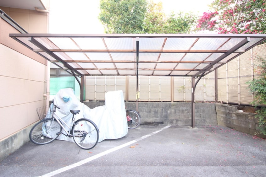 駐輪場 ドミールあさひ