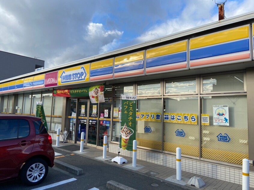 ミニストップ名古屋稲上町店(コンビニ)まで500m スプリングコ－トＣ