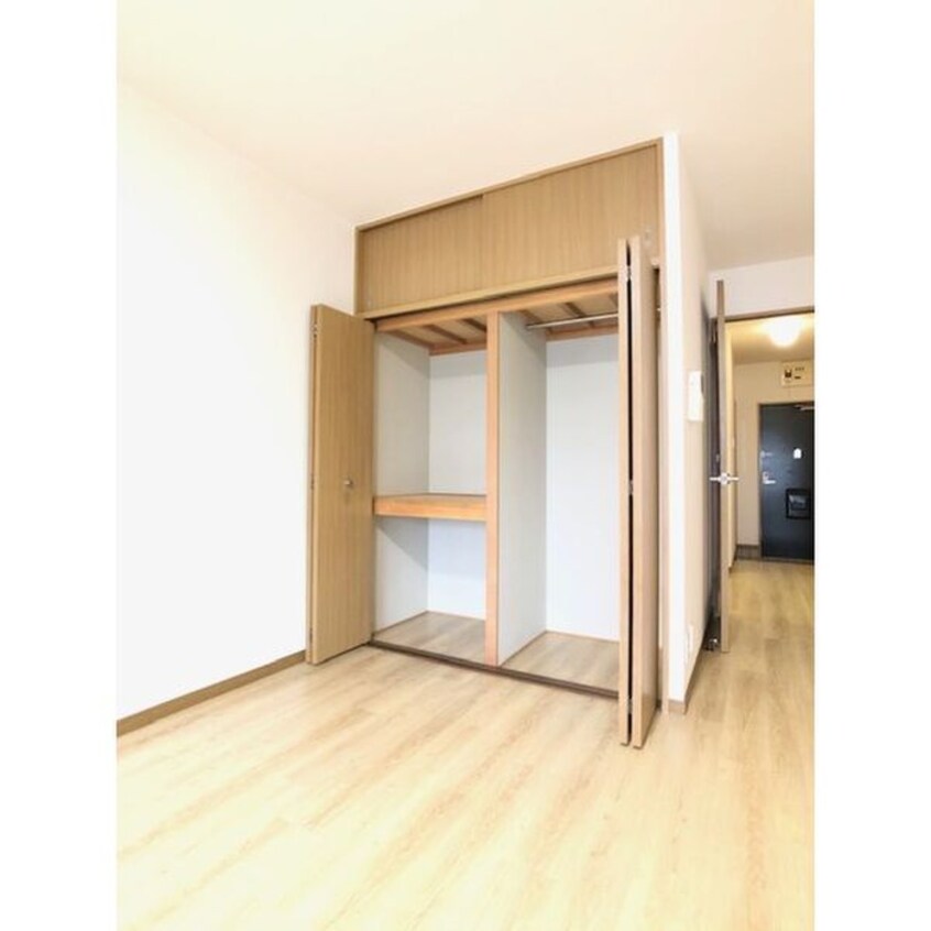 収納 本州ビル