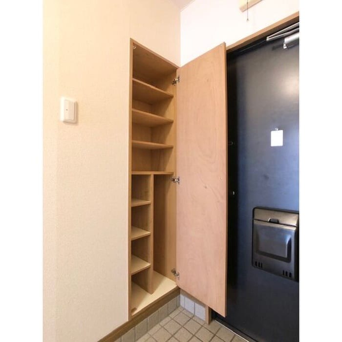 靴箱 本州ビル