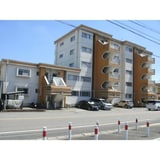 ユニ－ブル梅坪