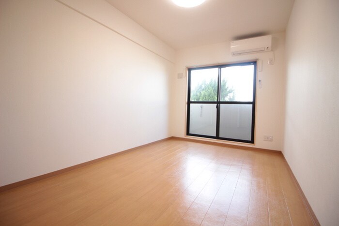 居室 Ａ・Ｃｉｔｙ中川