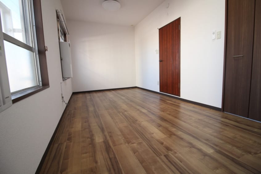 居室 エクセレンス上野