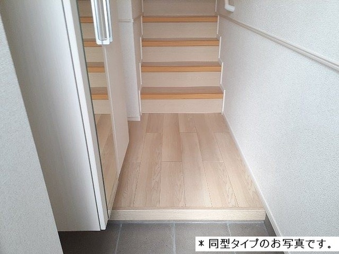 玄関 シェラタン