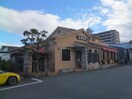 支留比亜珈琲港店(カフェ)まで146m ラシュラントトロワ