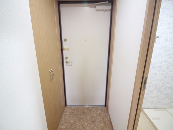 玄関 グレイスコート御器所