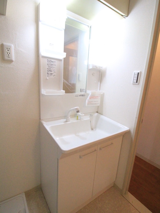 洗面 鴻ノ巣ヒルズビル