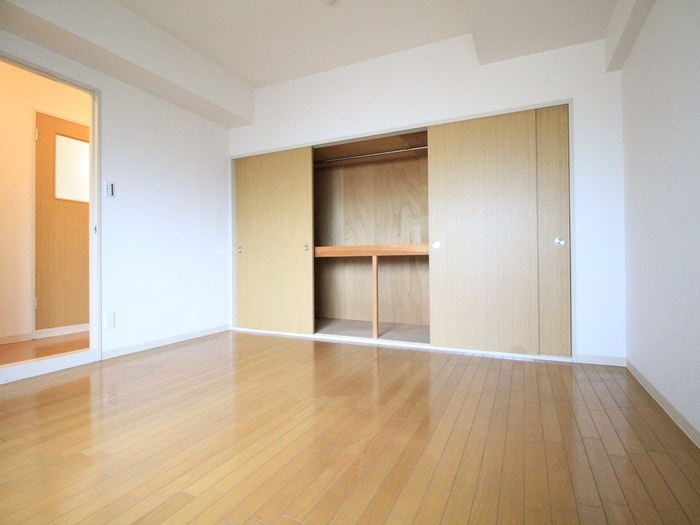 居室 鴻ノ巣ヒルズビル