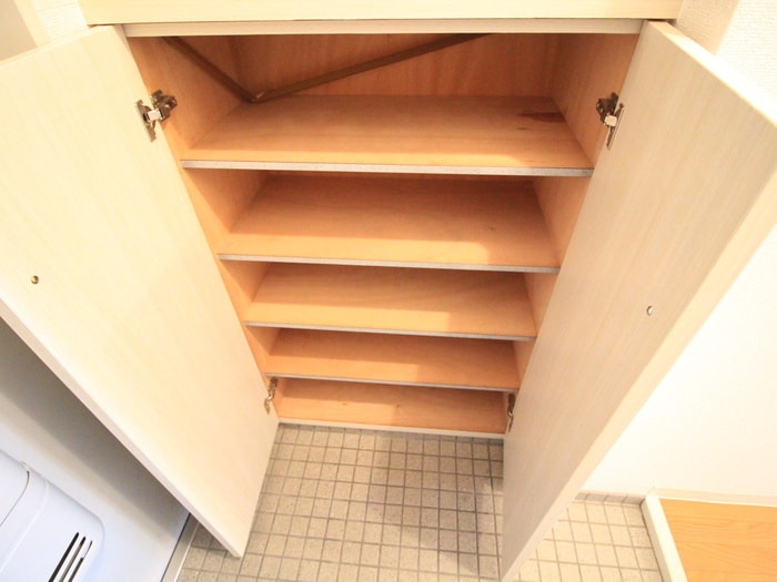 靴箱 鴻ノ巣ヒルズビル