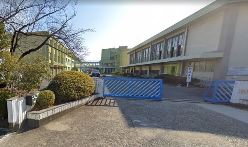 豊明市立栄小学校(小学校)まで150m アドラブール