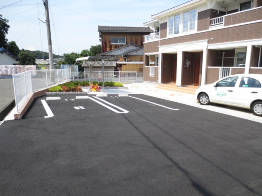 駐車場 サンフォレスト