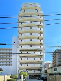 アンバサダー大濠（404）