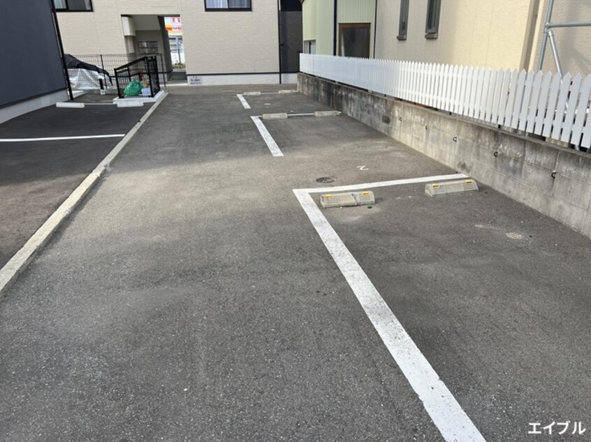 駐車場 シャーンティ前原