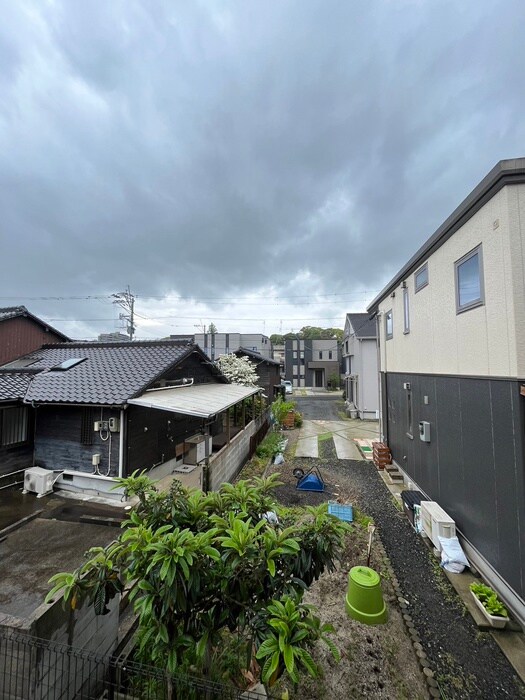 室内からの展望 シャーンティ前原