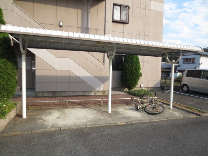 駐輪場 グランディ－ル・Ｓ