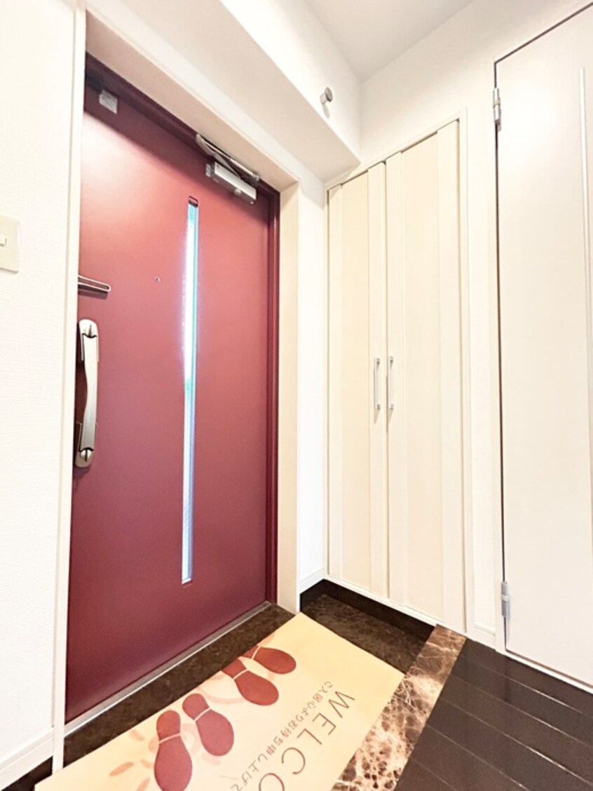 玄関 ＦｅＬｔ７１６