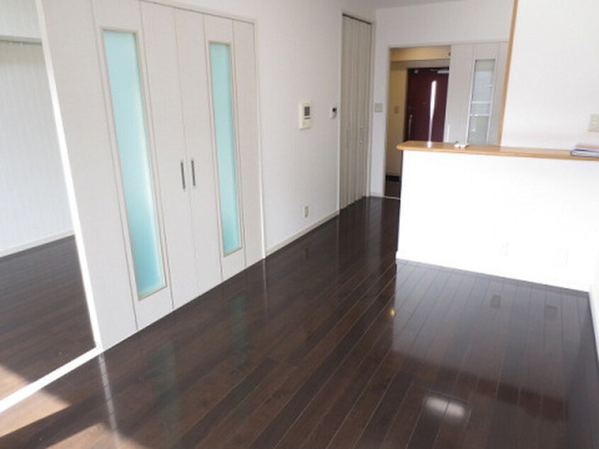 居室 ＦｅＬｔ７１６