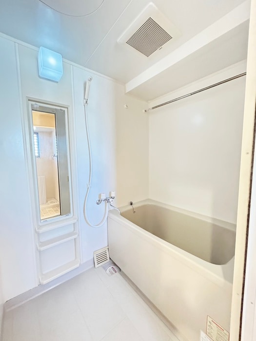 バス／シャワールーム等 ＦｅＬｔ７１６