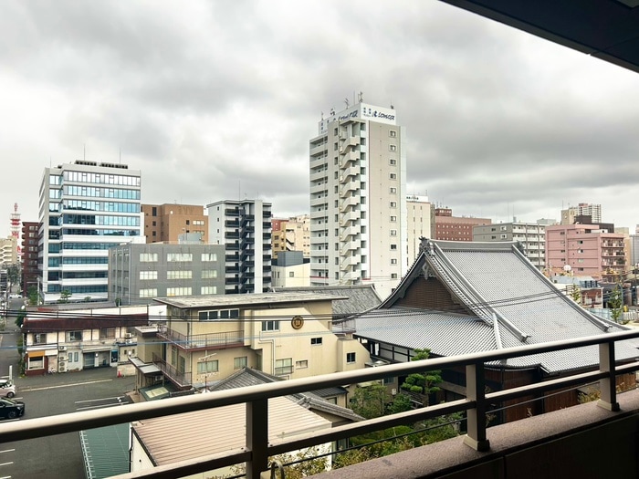 室内からの展望 ＦｅＬｔ７１６