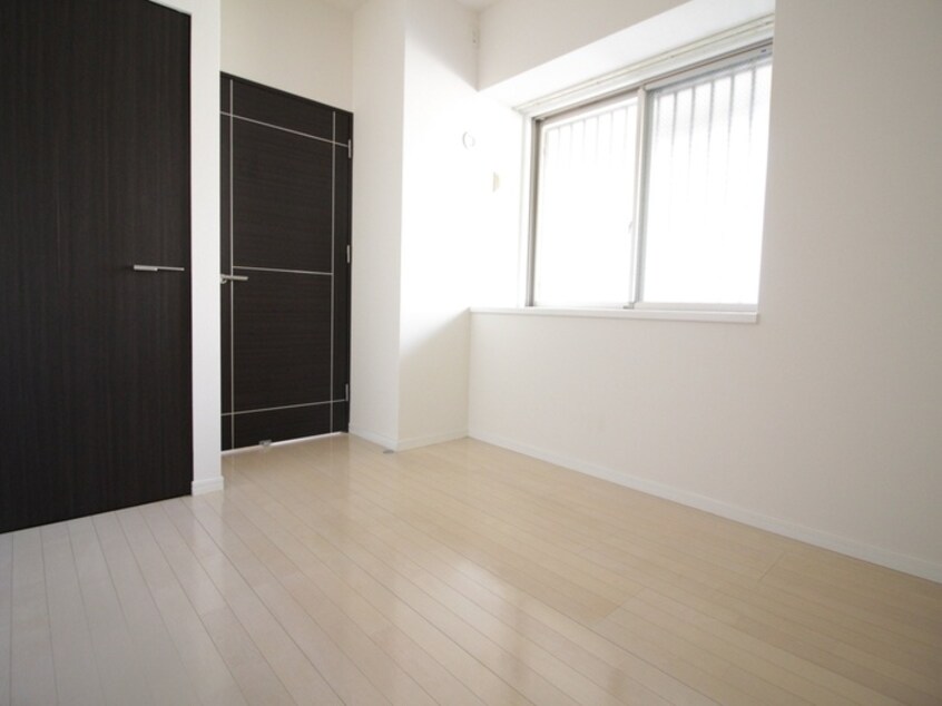 居室 KDXﾚｼﾞﾃﾞﾝｽ西公園