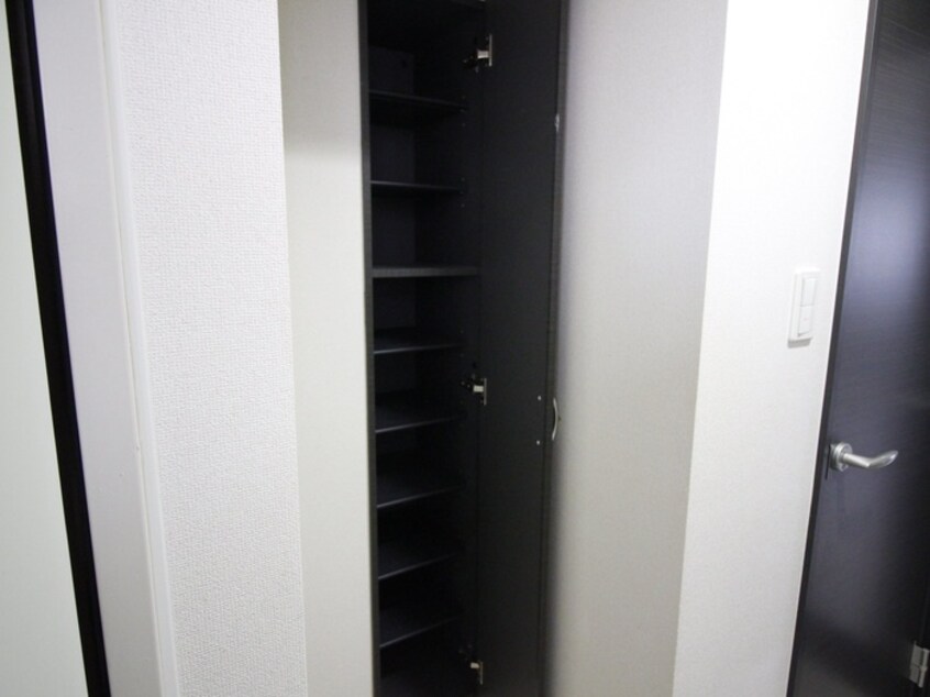 靴箱 グランジュ大濠